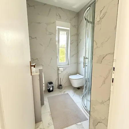 150 Meters From The - By Ta Leut Agency Apartmán Vir