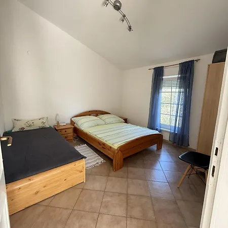 Apartmán 150 Meters From The - By Ta Leut Agency Vir